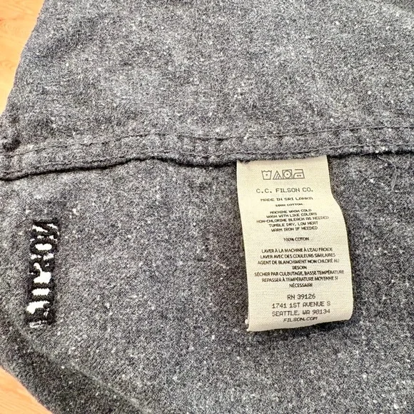 Filson Men's Alaskan Guide Shirt Size Large NWOT - Gray - Picture 3 of 4